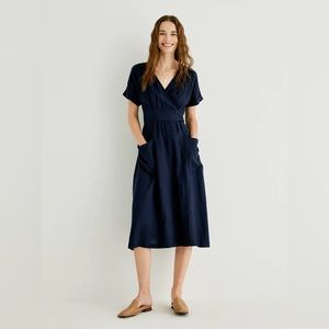 Frankie 100% Linen Short Sleeve V-Neck A-Line Dress in navy blue.